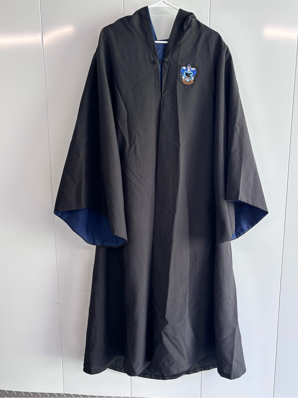 The Wizarding World of Harry Potter Ravenclaw Hooded Cloak Robe Black/Blue